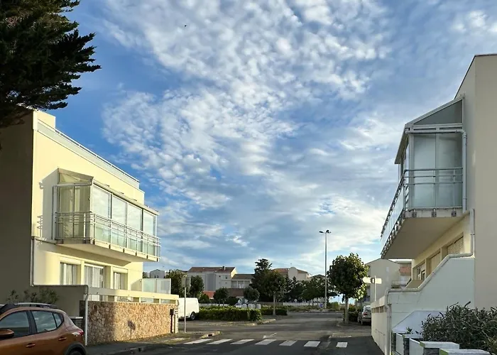 Sejour Detente Jacuzzi & Sauna Et Plage A 200M * Saint-Hilaire-de-Riez